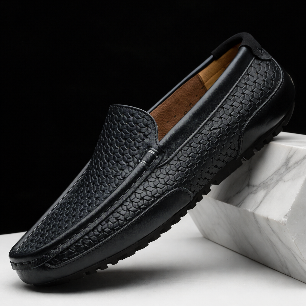 Black / 13