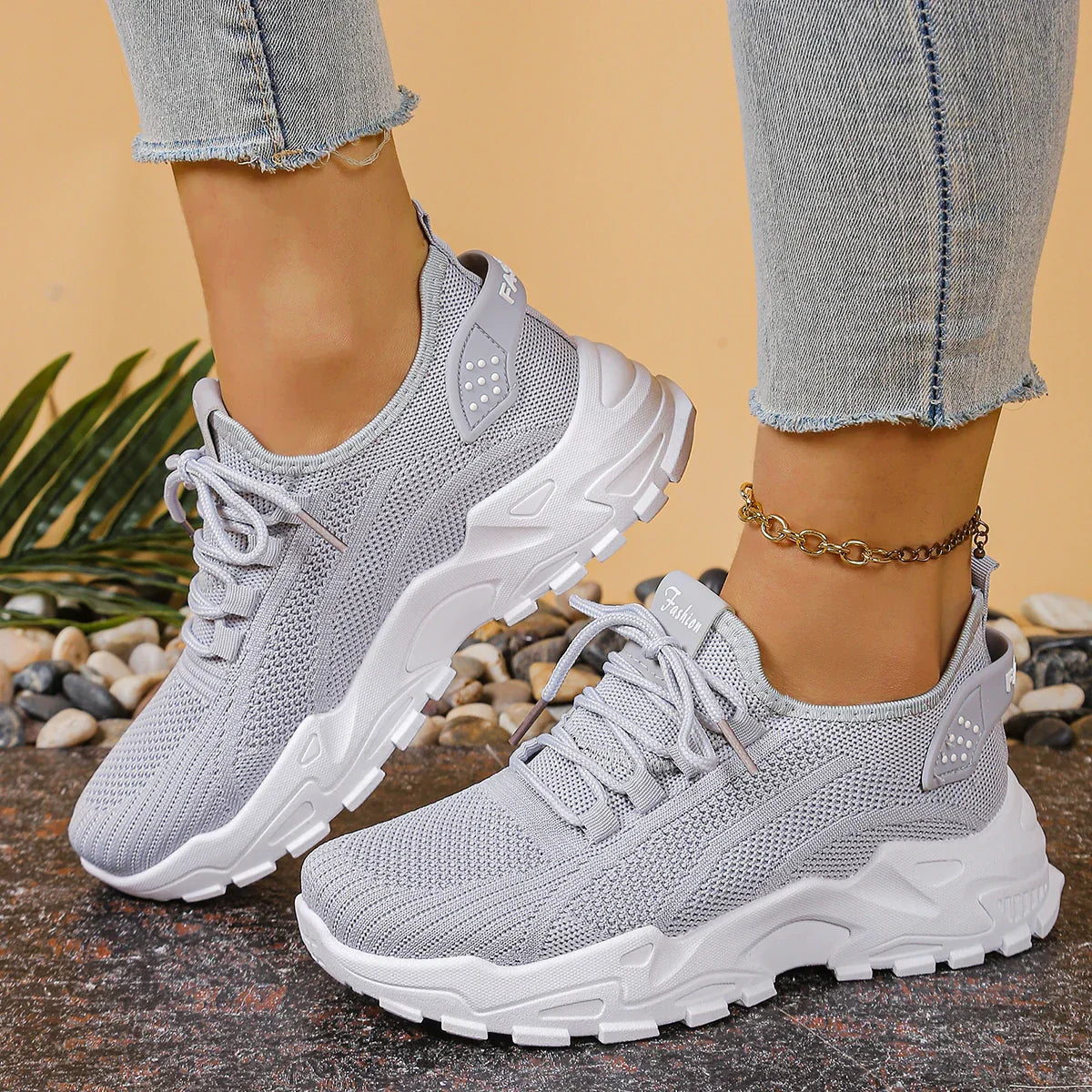Grey / 43