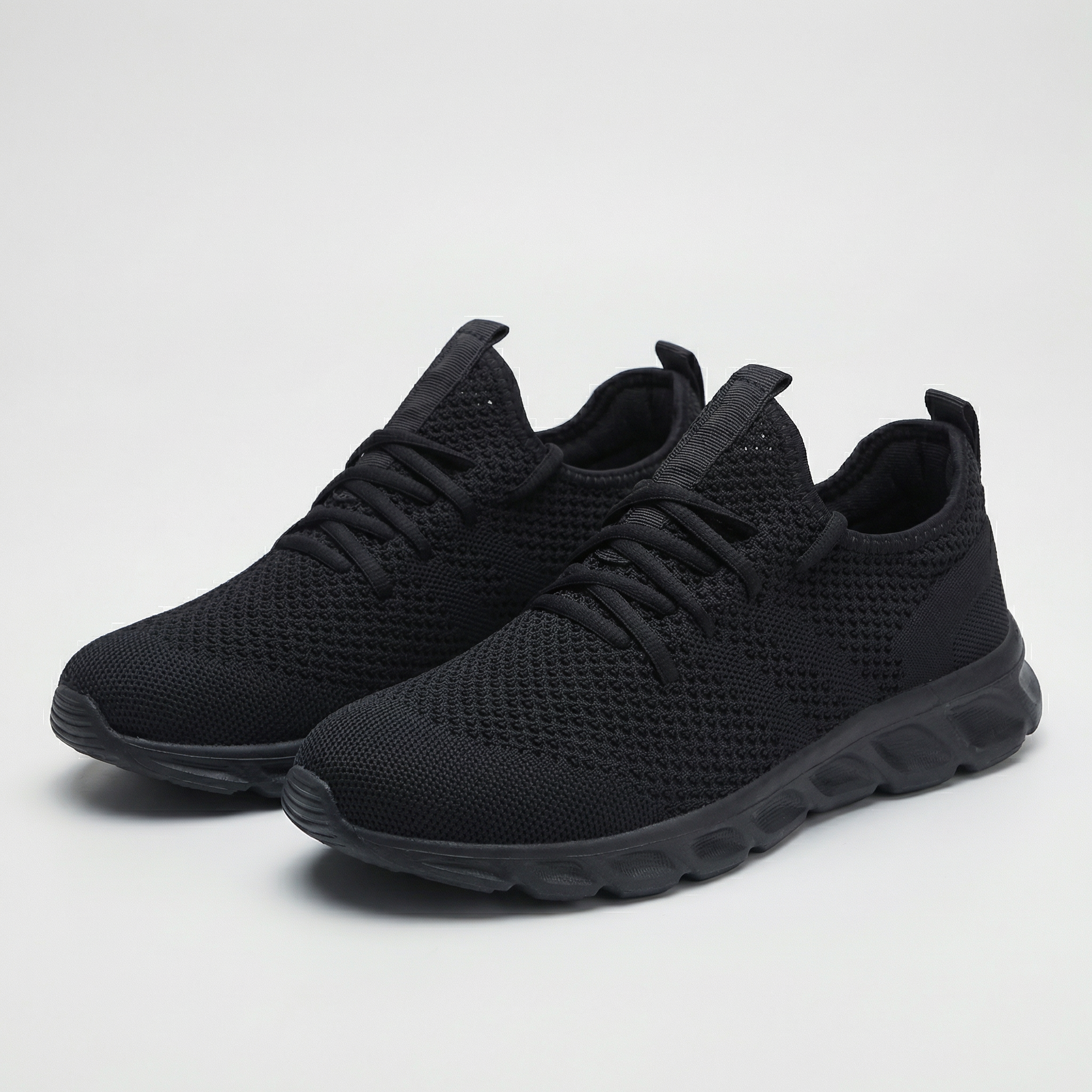 Black / 46